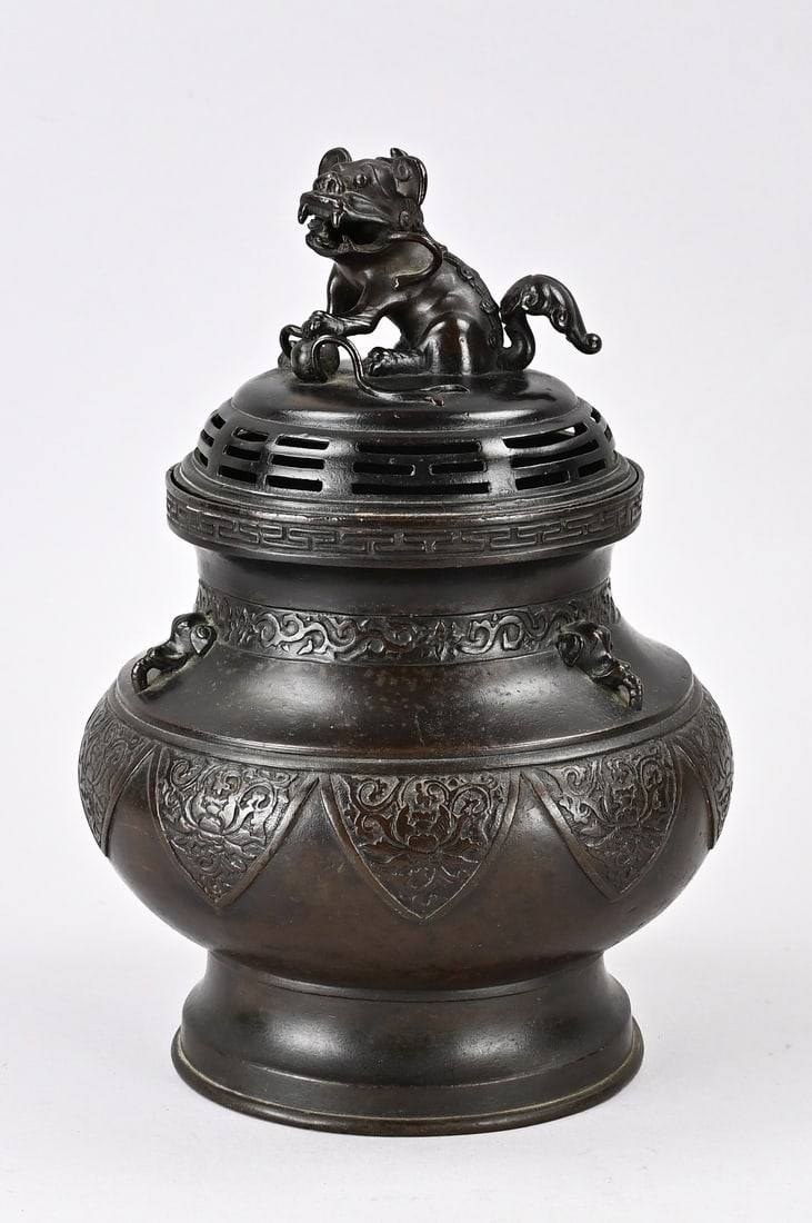 Chinese incense burner (1 of 2)