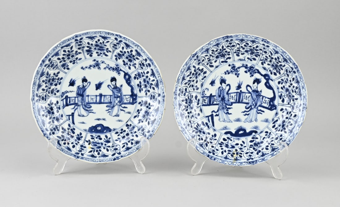 2x Chinese Kang Xi plate Ø 21.7 cm. (1 of 2)