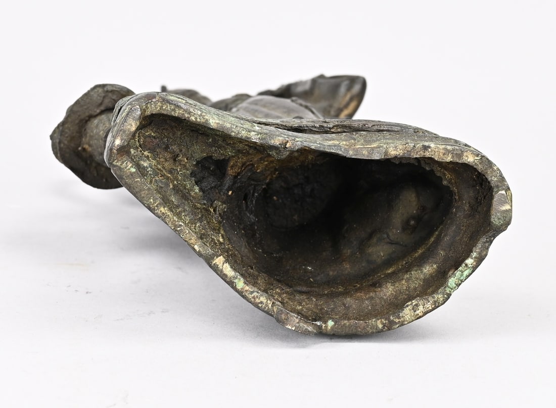 Bronze geisha - 3