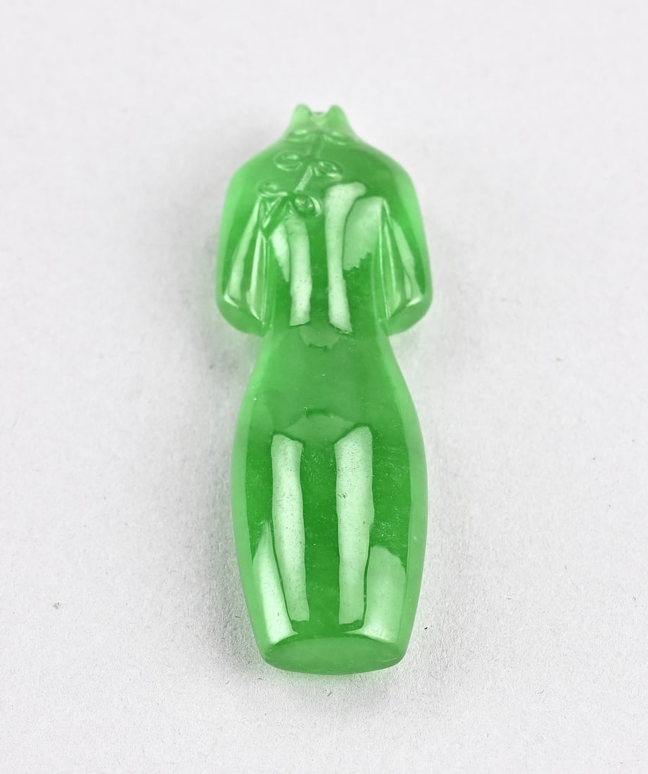 Jade pendant (torso) (1 of 2)