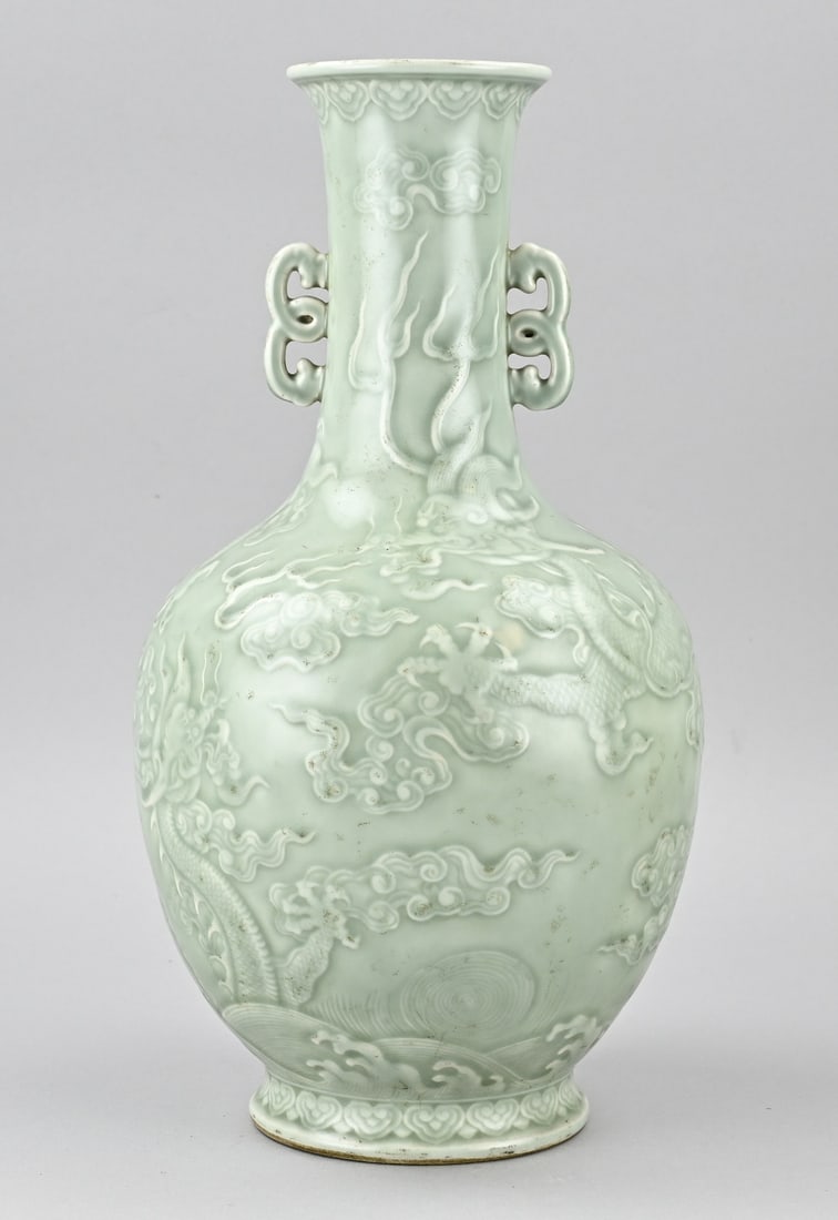 Old celadon vase, H 37.5 cm.: Old Chinese porcelain celadon vase with dragon relief. With base mark. Dimensions: H 37.5 cm. In good condition.