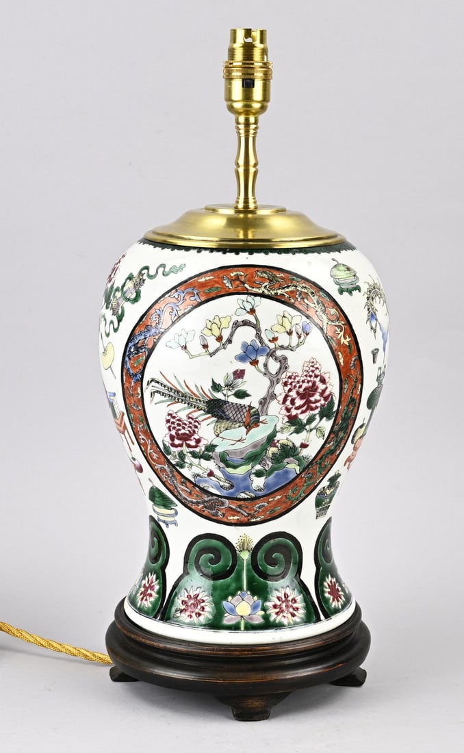 Chinese vase lamp, H 45 cm. (1 of 2)