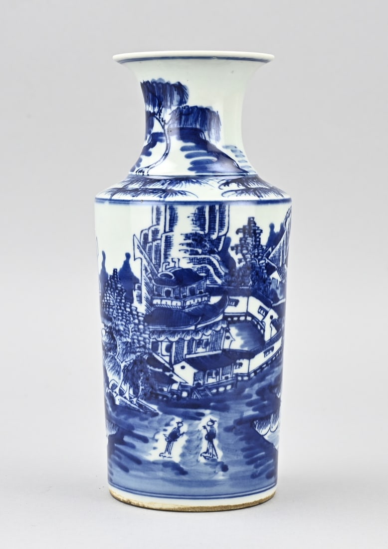 Old Chinese vase, H 21 cm.: Old Chinese porcelain vase with figures in a landscape decoration + double blue base ring. Dimensions: H 21 cm. In good condition.