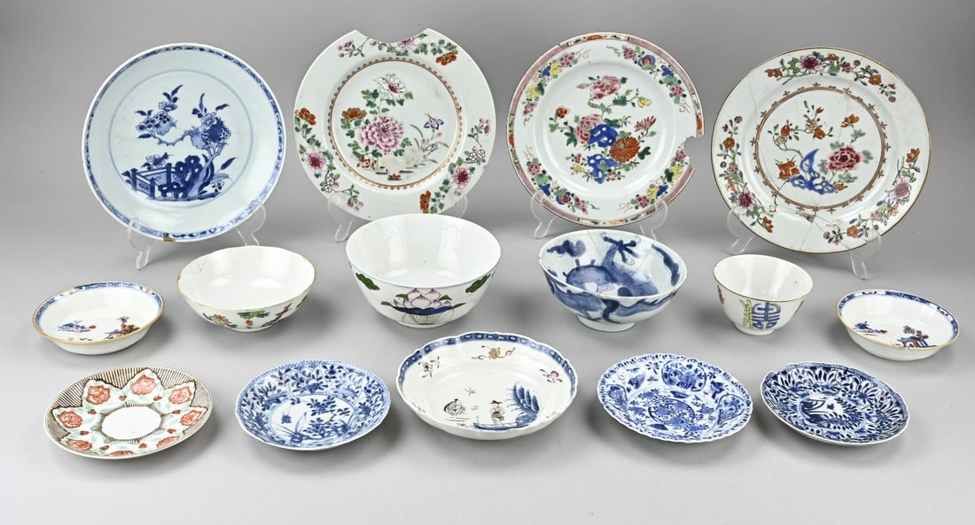 Lot of Chinese porcelain (15x) (1 of 1)