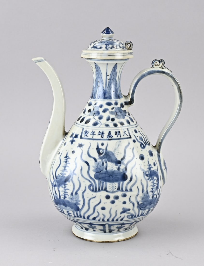 Chinese jug (blue/white), H 28.5 cm. (1 of 3)