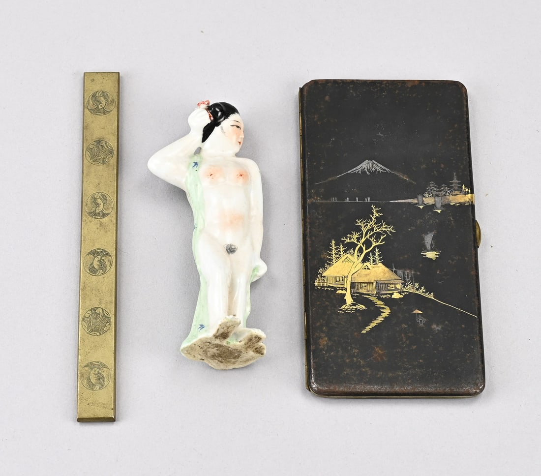 3x Antique Japan/China (1 of 1)