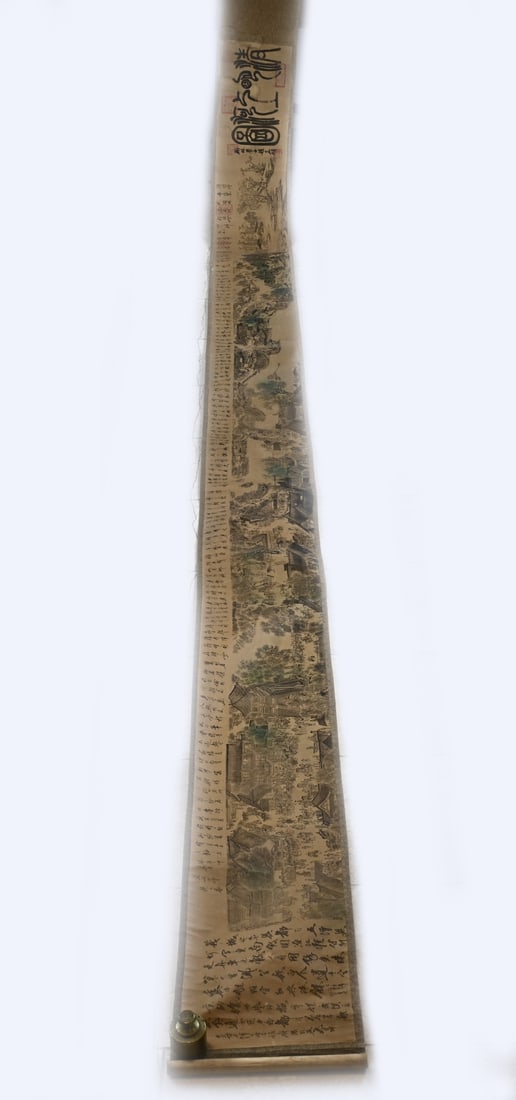 Chinese scroll painting: Very large, old/antique Chinese scroll painting. Length: 4.20 meters. Featuring a Chinese story scene + text + symbols of good fortune. In fair/good condition.