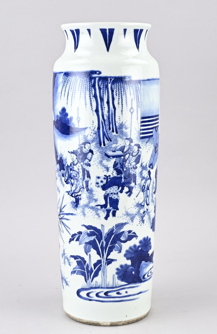 Chinese rolling cart vase, H 45 cm. (1 of 2)