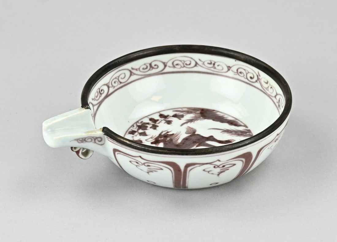 Chinese pitcher Ø 14 cm. (1 of 3)