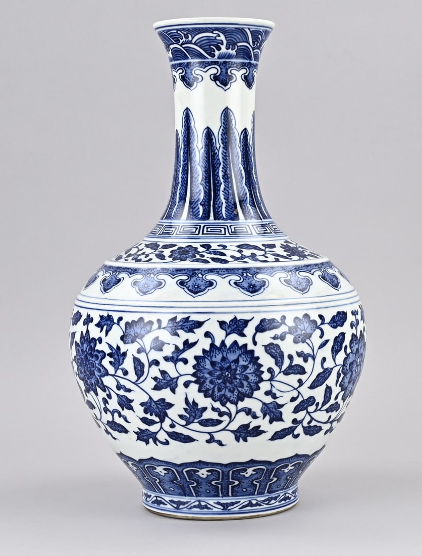 Chinese vase, H 39.5 cm. (1 of 2)