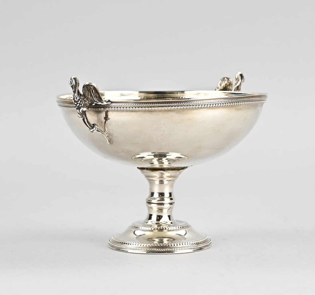 Silver tazza - 2