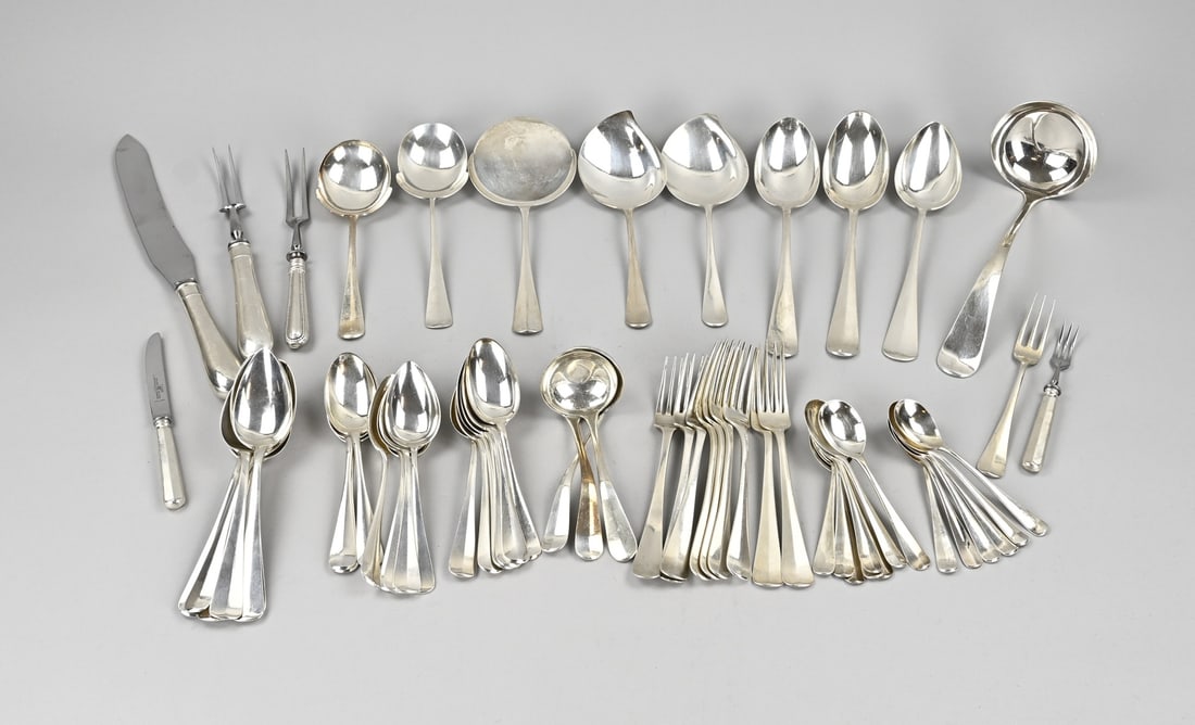 Large silver cutlery (1 of 1)