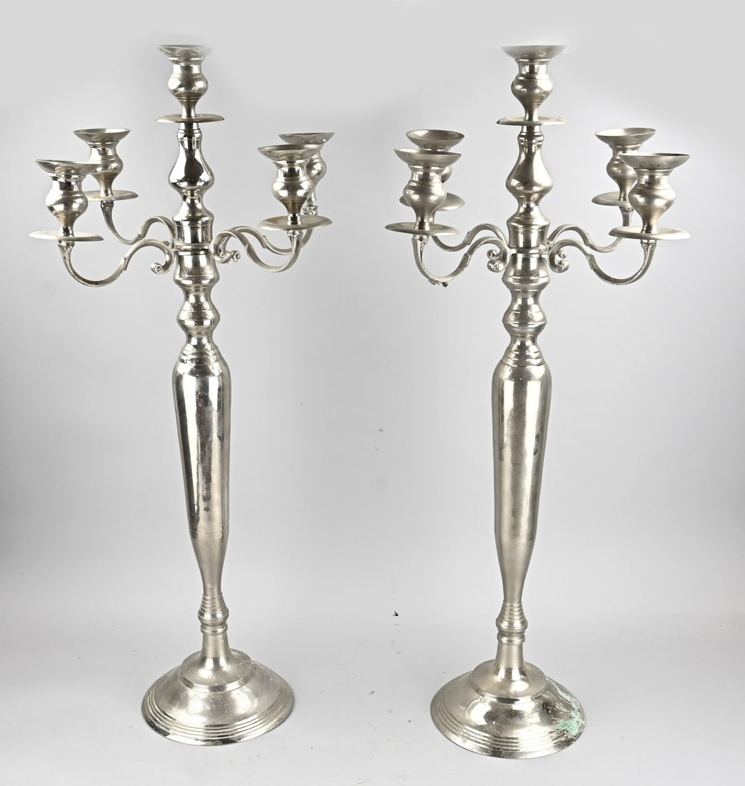 Set of 5-armed candlesticks, H 98 cm.: Set of two large 5-arm brass-plated candle holders. Dimensions: 98 cm. Second half of the 20th century. In good condition.