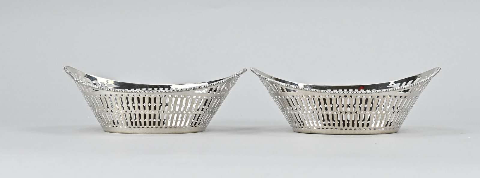 2 Silver bonbon baskets (1 of 1)