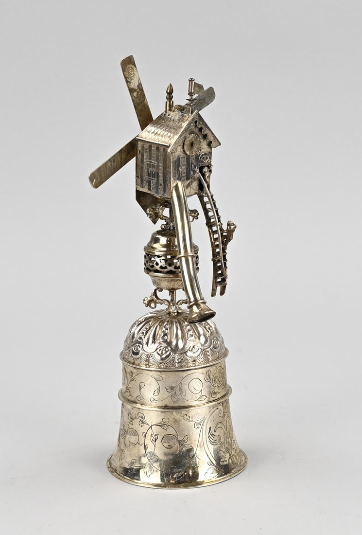 Silver mill beaker, 18th century. - 2