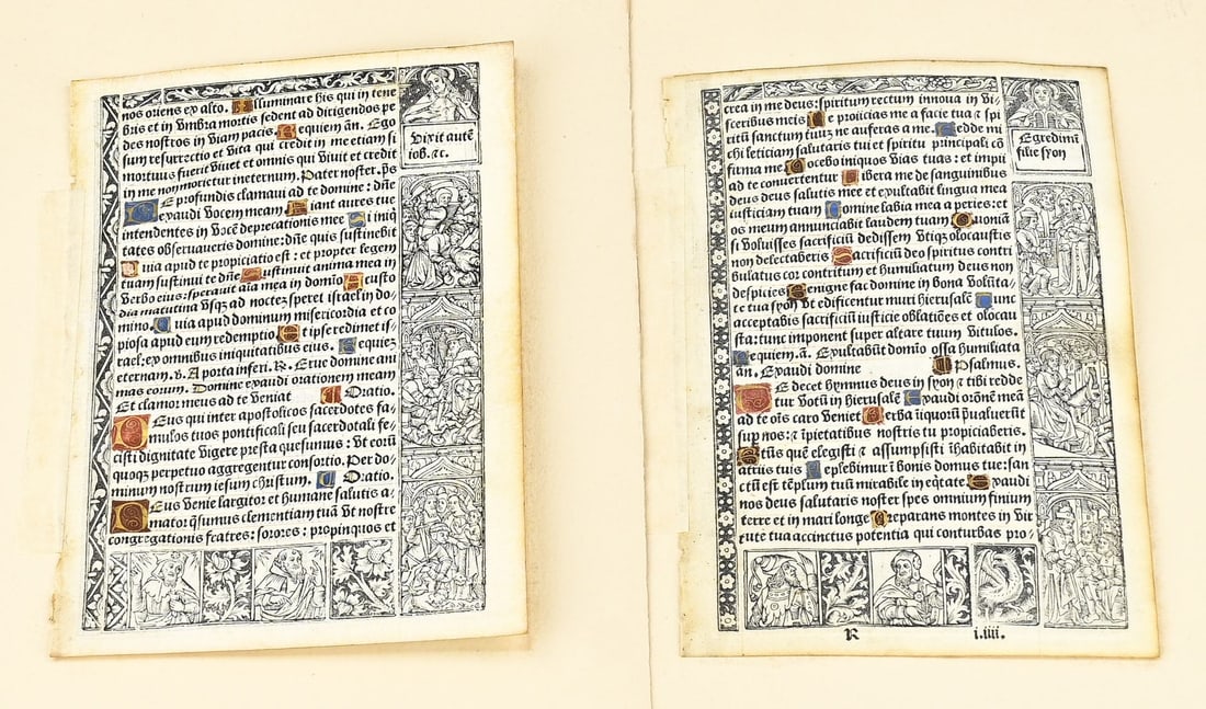 2x 16th-century Bible pages: Two antique, hand-colored and gilded (double-sided), French Bible pages, dated 1505. Dimensions: 17.8 x 12.4 cm. In very good condition.