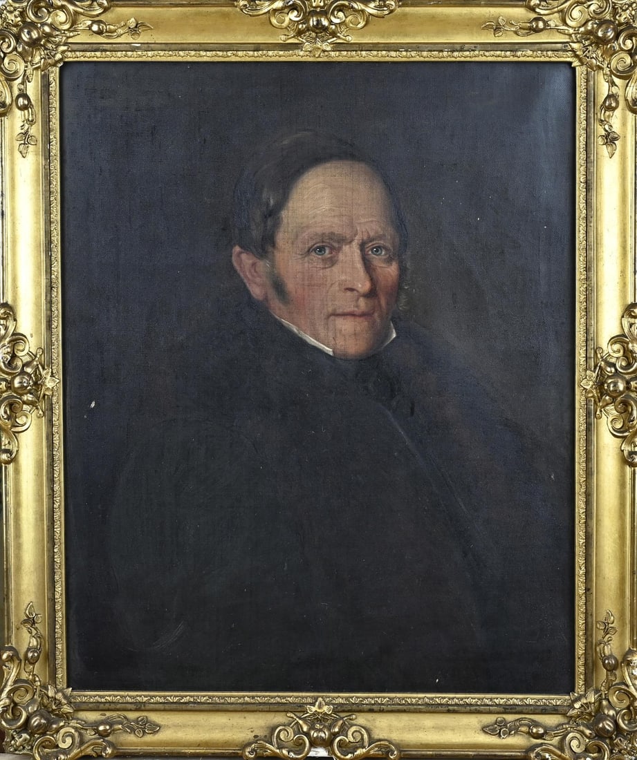 Painting, Portrait of a Gentleman: 19th-century portrait of a gentleman, in original gilded frame. Unsigned? Oil on canvas. Dimensions: H 66 x W 55 cm. In good condition.