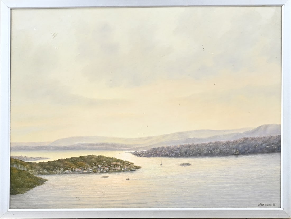 A. Linssen, Oslo Fjords: A. Linssen, 86. Oslo Fjords. Oil on board. Dimensions: H 32 x W 42 cm. In good condition.