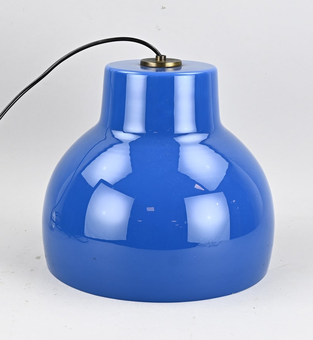 Glass pendant lamp (blue): Old blue glass pendant lamp from the 60s-70s. Dimensions: 34 x Ø 30 cm. In good condition.
