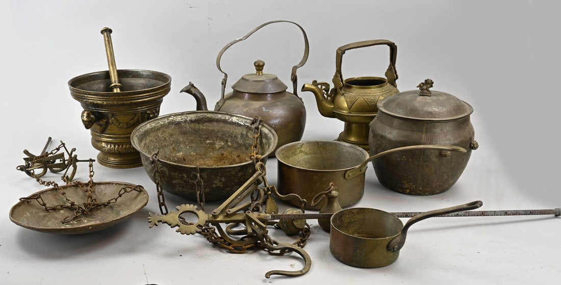 Lot of various antique copperware (1 of 1)