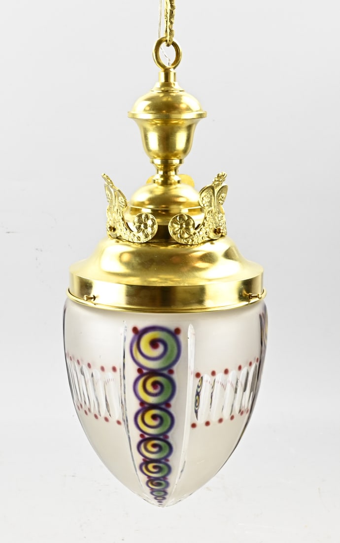 Antique Art Nouveau hall lamp, 1920: Antique hall lamp, with a beautiful glass lampshade. Art Nouveau. Circa 1920. Dimensions: 50 cm. In good condition.