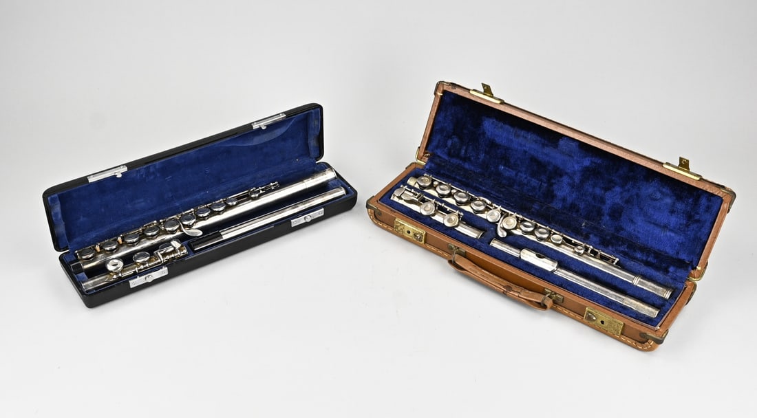 2x Musical instrument (flutes) (1 of 1)