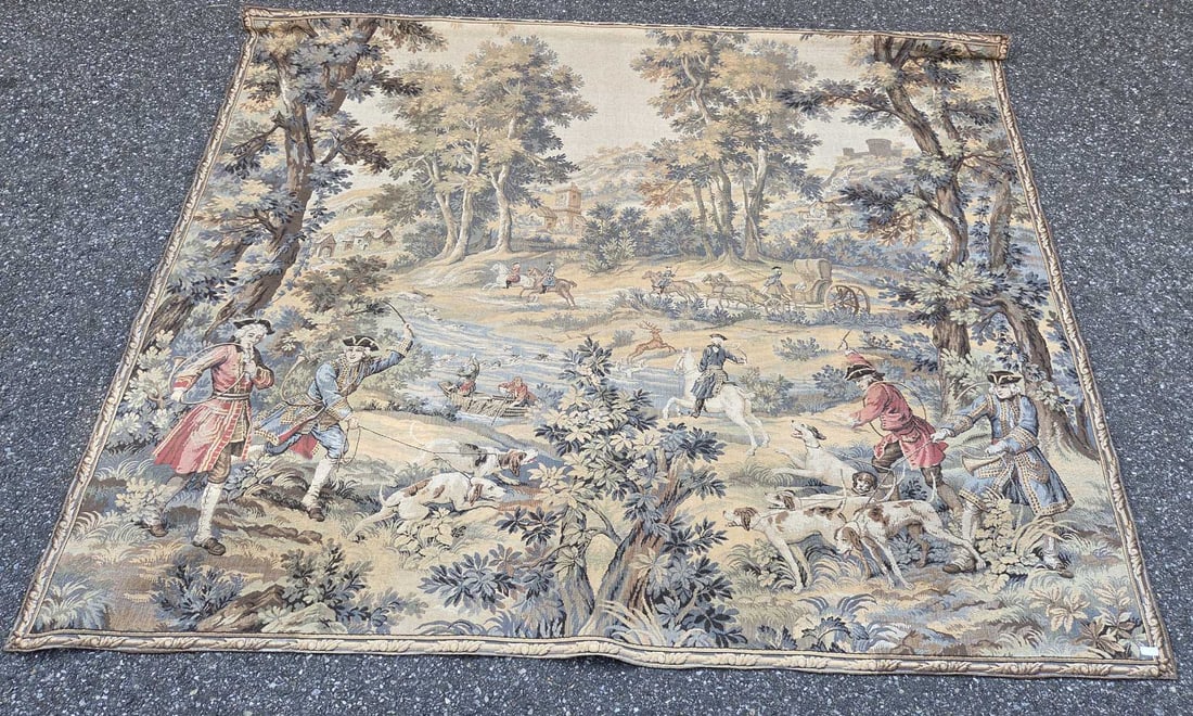 Tapestry, Figures in a park: Old French tapestry, depicting figures in a park. 20th century. Monogrammed JP. Dimensions: 150 x 177 cm. In good condition.