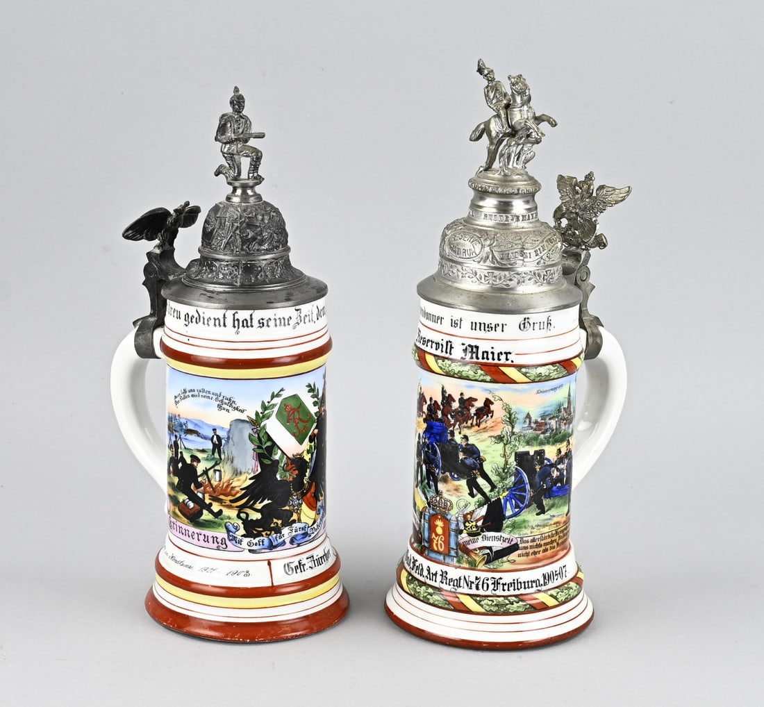 2x Reservist beer mug: Two antique reservist beer mugs. Germany. 1x 1901 - 1903 Konstanz. 1x 1905 - 1907 Freiburg. Dimensions: 29 - 31 cm. In good condition.