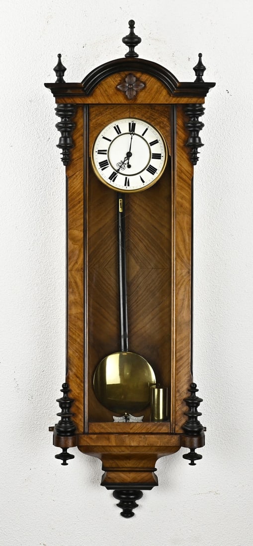 Viennese regulator, 1880 (1 of 1)