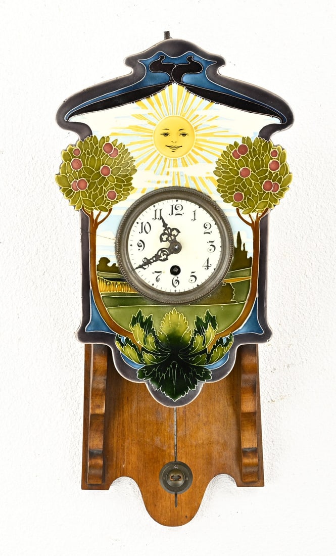 Lenzkirch clock, 1900: Antique German Art Nouveau majolica Lenzkirch clock. Circa 1900. Signed silent Lenzkirch movement. Dimensions: 50 x 23 x 11 cm. One hairline crack. In good condition.