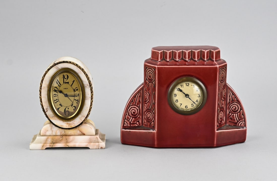 2x Clock/alarm clock (1 of 1)