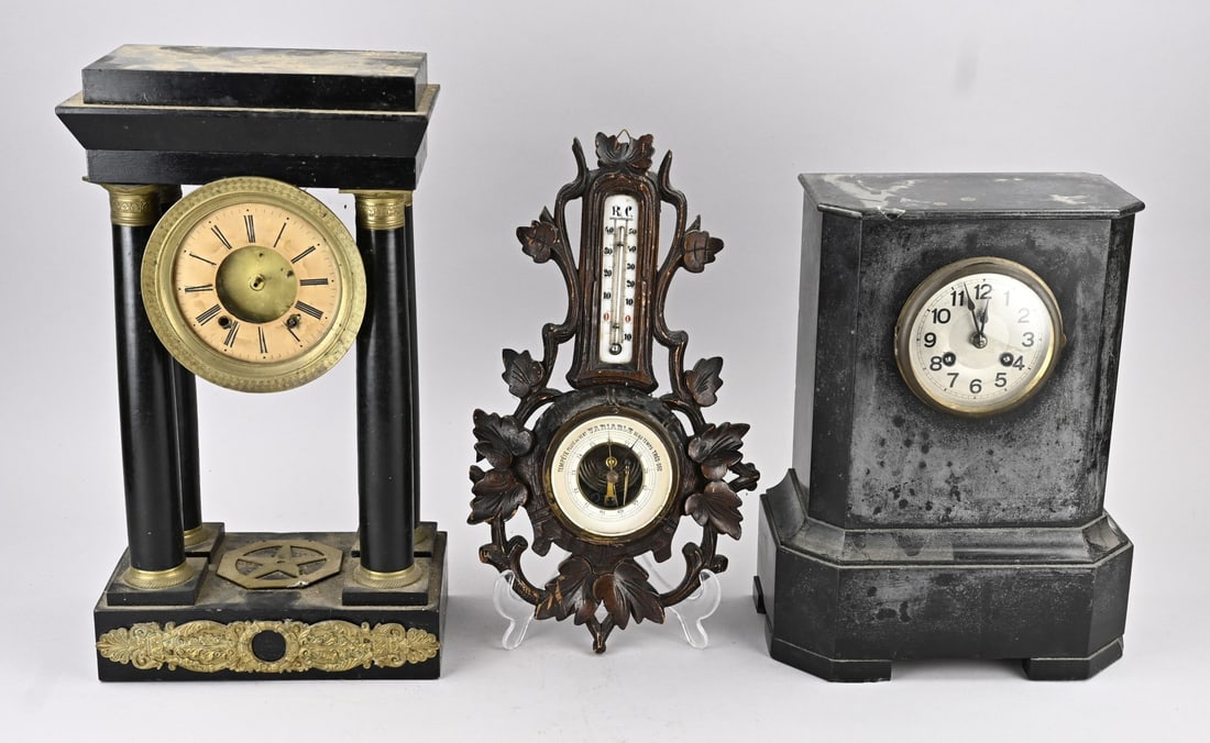 2x Pendulum + barometer: Lot with marble pendulum clock + column pendulum clock (defective) + carved barometer. Antique. Circa 1880. Dimensions: 38 - 43 cm. In fair/good condition.