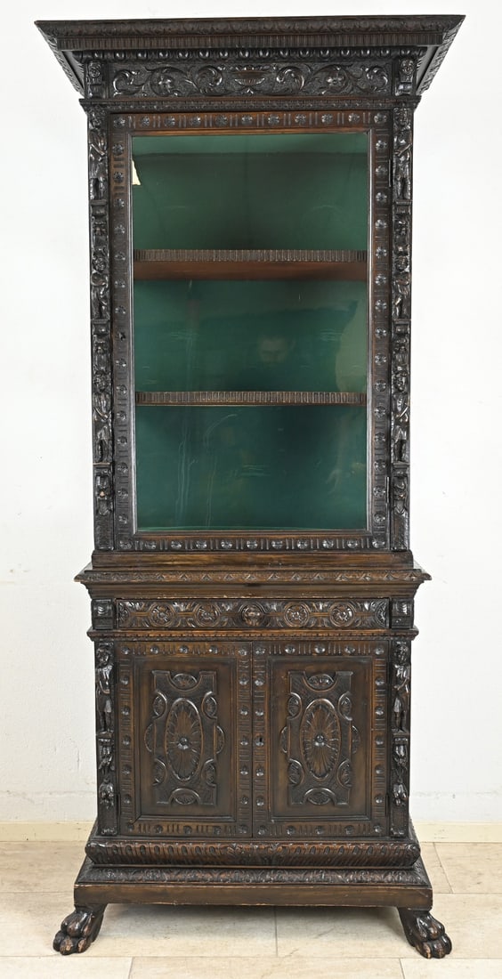 Italian 2-piece display cabinet: 19th-century Italian 3-door, carved walnut Neo-Renaissance display cabinet with drawer and decoration of figures, jests, and tendrils. Dimensions: 205 x 90 x 50 cm. In good condition.