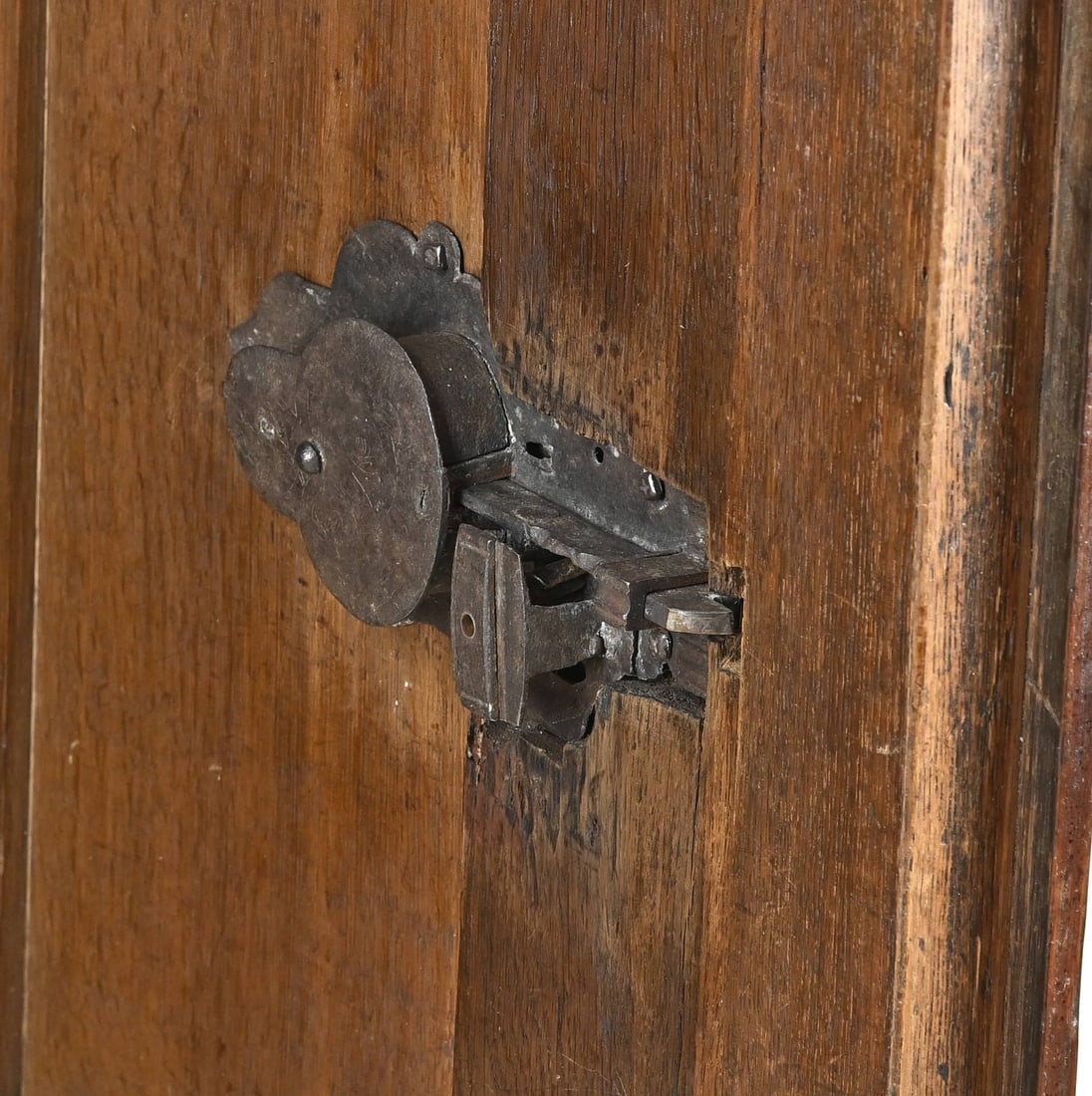 Renaissance panel cabinet - 3