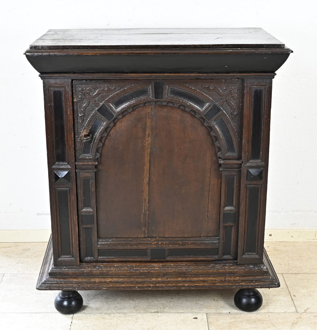 Small gate box (1 of 1)
