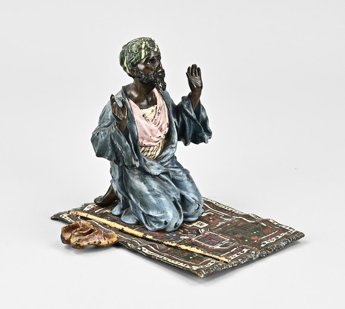Viennese bronze (Franz Bergmann), Prayer rug (1 of 2)