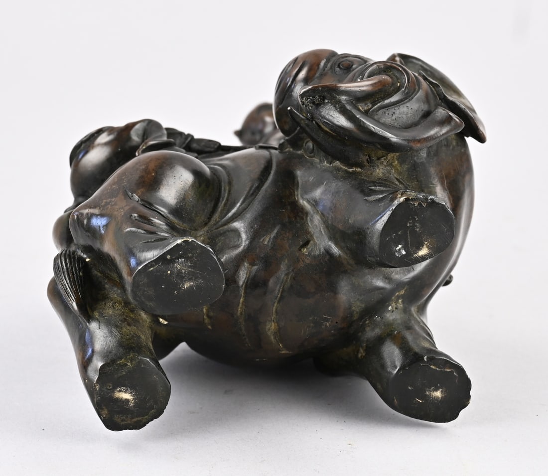 Bronze statue (elephant) - 3