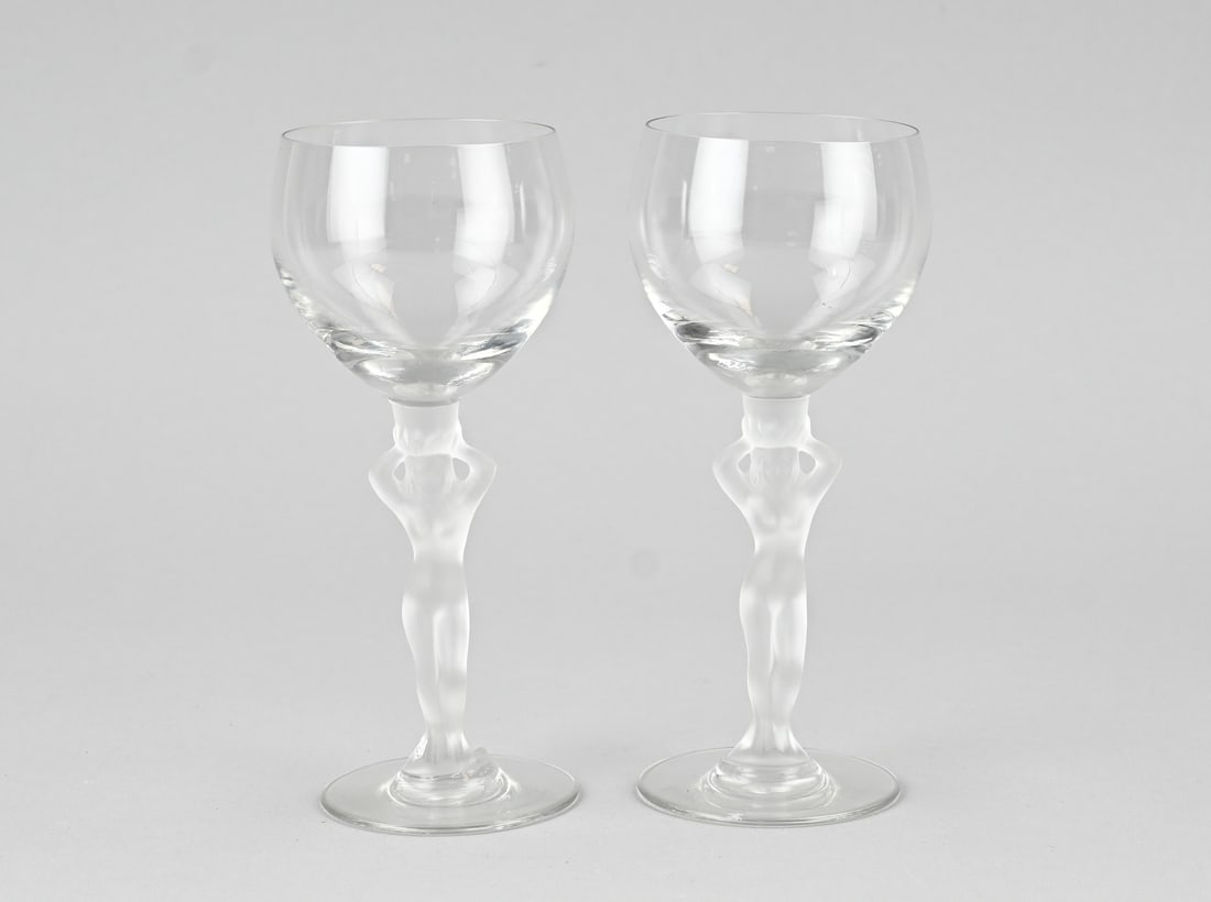 2x Vintage Crystal Claret wine glasses, Venus model, 1950 (1 of 1)