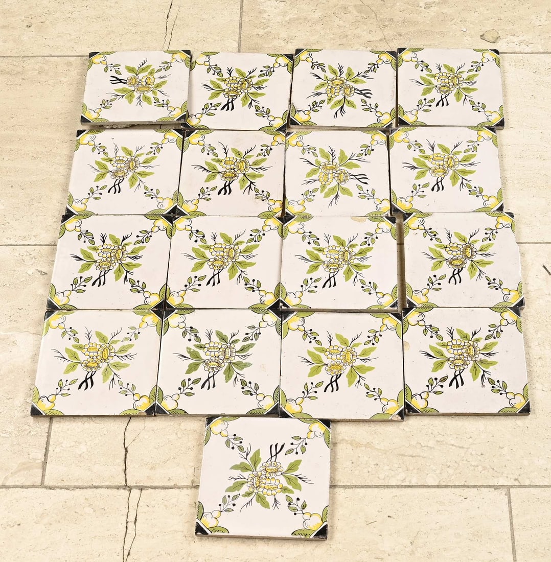 Lot of tiles (17 pcs.) (1 of 1)
