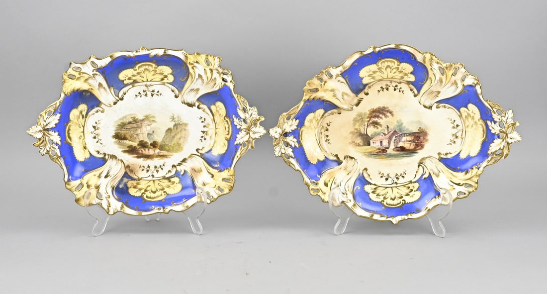 2x French bowl, 1830: Two French Charles Dix porcelain bowls with hand-painted landscape and gold decoration. Circa 1830. Dimensions: 31 x 22.5 cm. In good condition.
