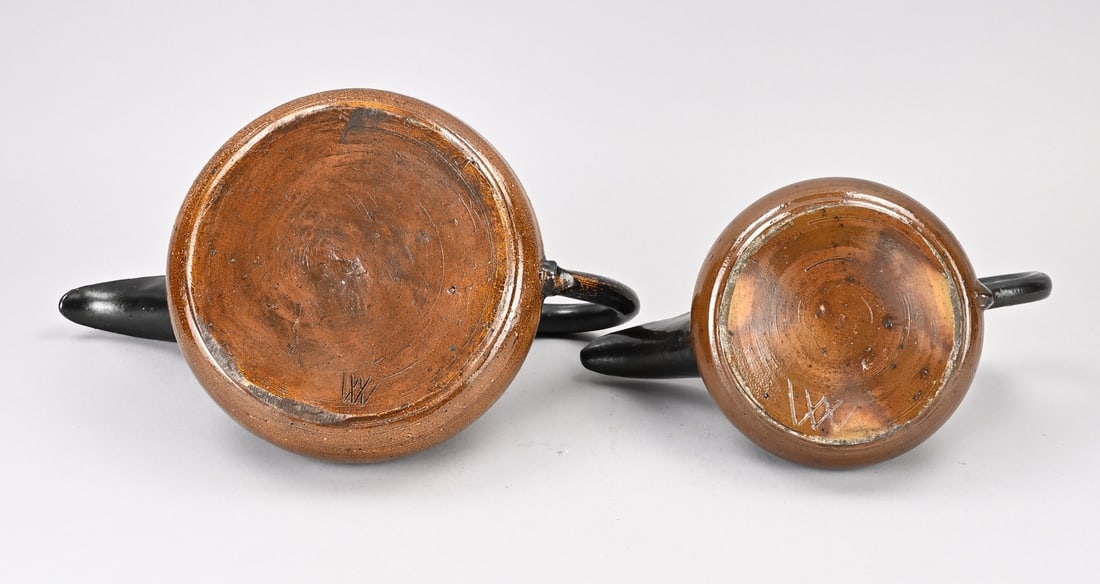 2x Pouring Jug - 2