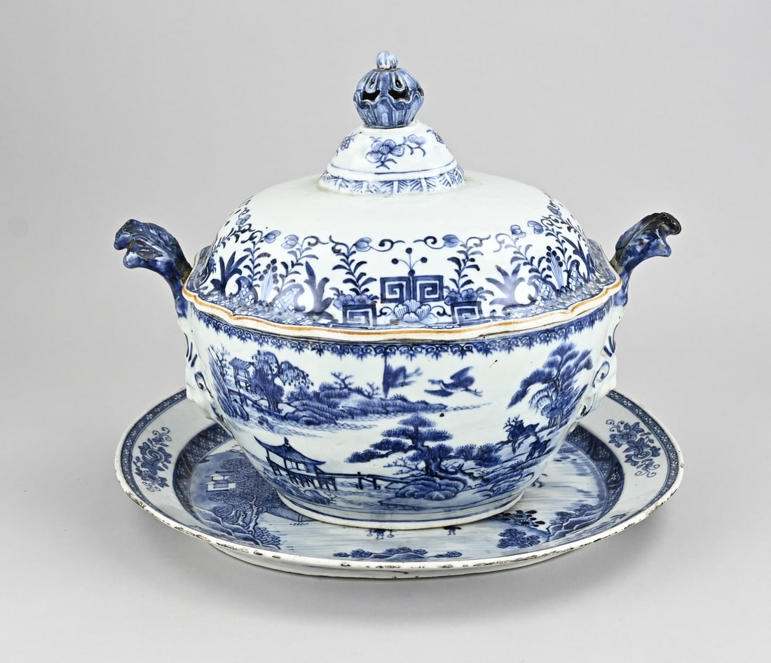 Chinese terrine + saucer: Beautiful 18th-century Chinese porcelain Cheng Lung lidded dish with underplate. Landscape and figures decoration. Dimensions (underplate): 39 x 32.5 cm. Dimensions (lidded dish): H 28 x 37 x 23 cm.