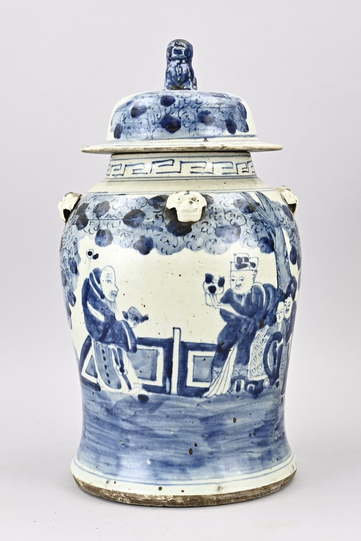 Chinese lidded pot, H 46 cm.: Large, antique Chinese porcelain lidded jar with figural decoration all around. Dimensions: H 46 cm. In good condition.