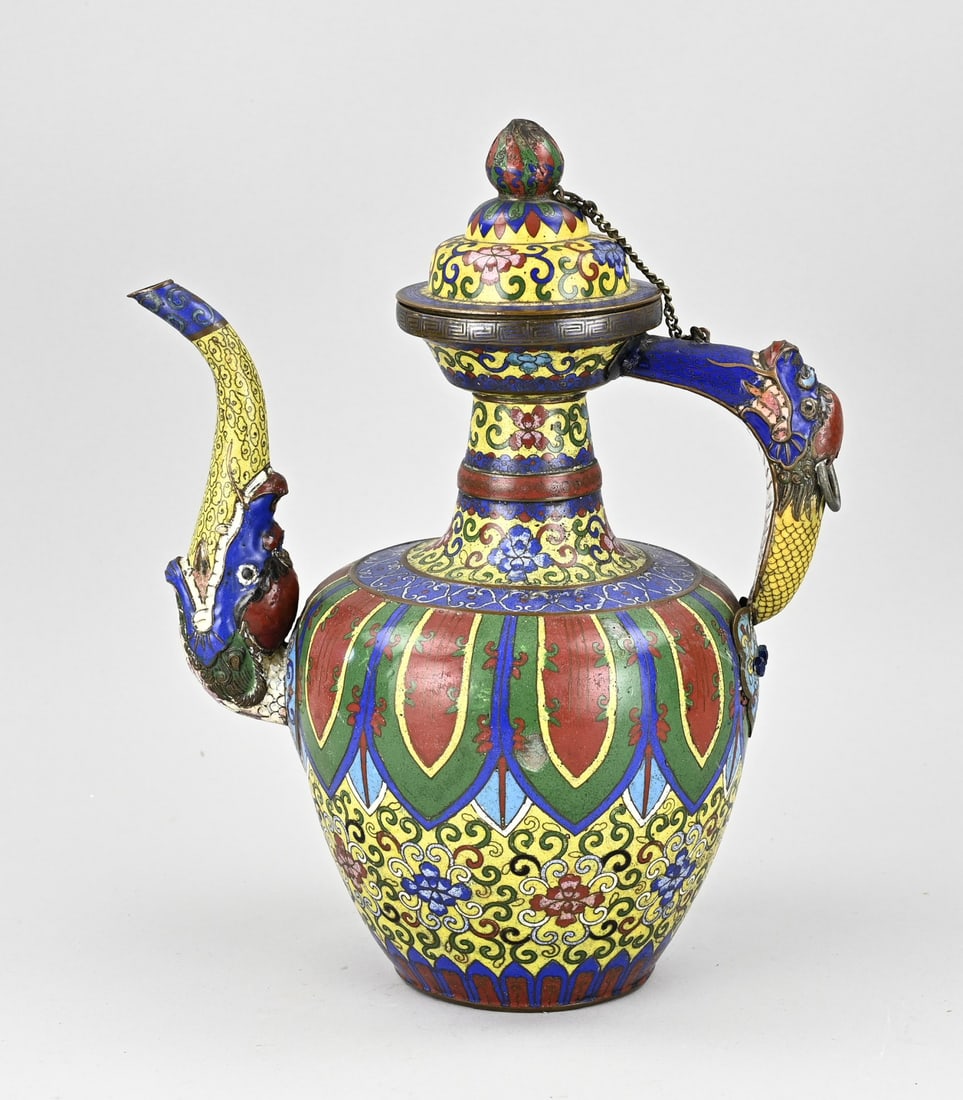Chinese pouring jug (1 of 1)
