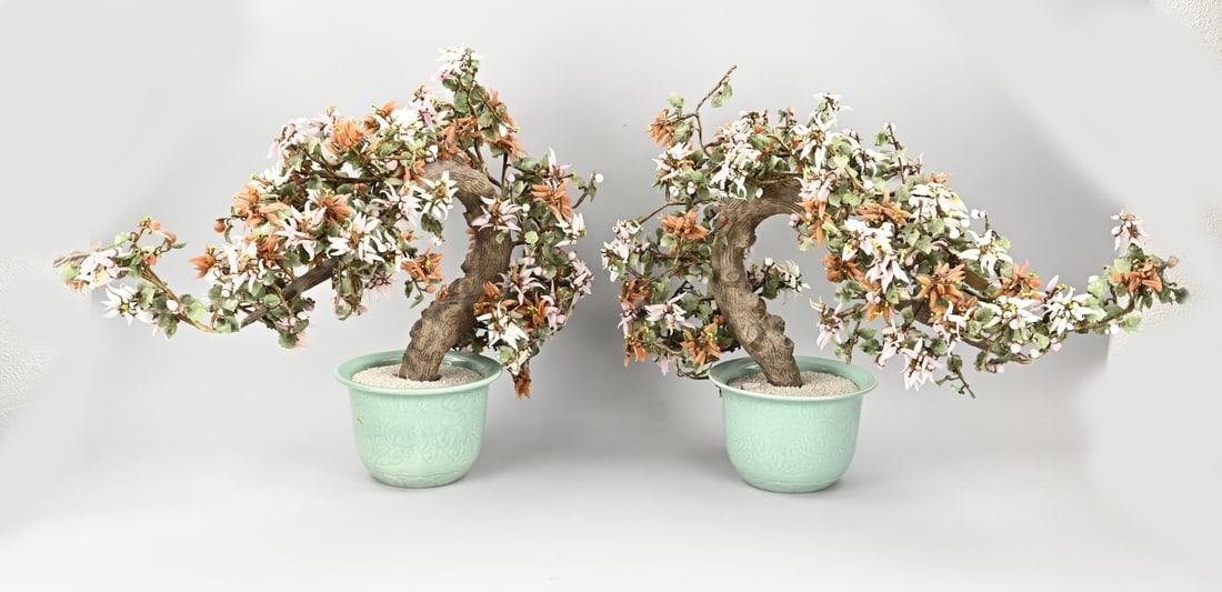 2x Celdaon flowerpot with small tree: Two Chinese celadon flowerpots with miniature glass blossom trees. 20th century. Dimensions: 53 x 70 x 25 cm. In good condition.