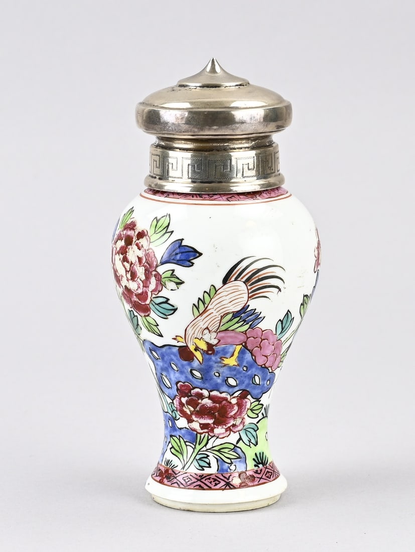 Chinese tea caddy + silver lid (1 of 1)