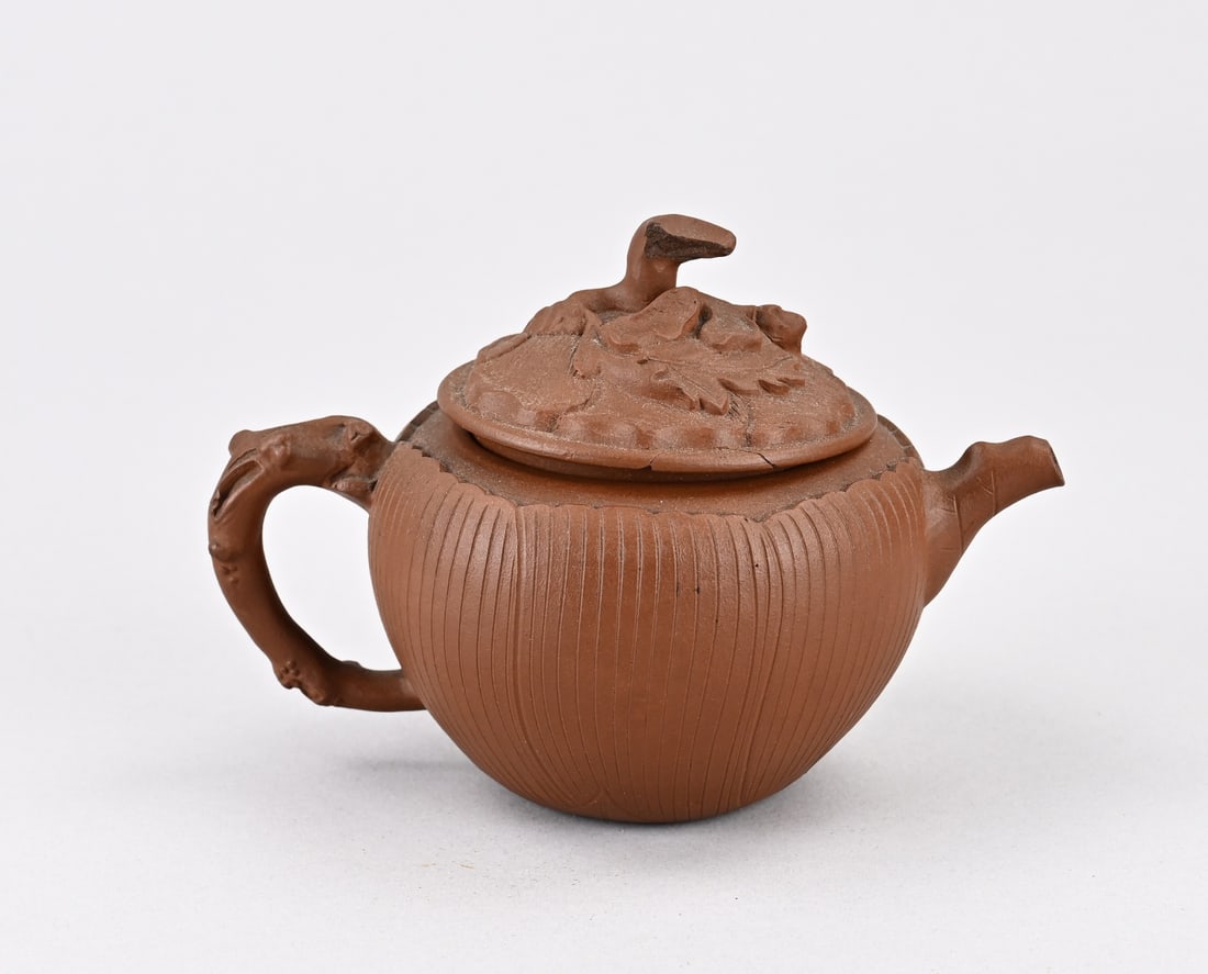 Yixing teapot Ø 9.5 cm. (1 of 1)