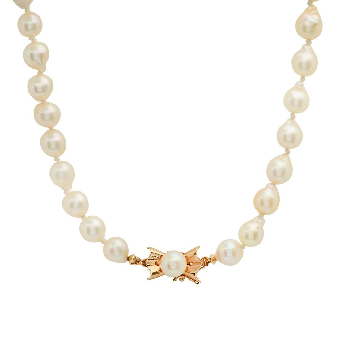 24 Long Natural Baroque White Pearl Necklace": Retail: $960.00 ****** 24 Long Natural Baroque White Pearl Necklace ****** Size: 24" / Metal: 14K Yellow Gold / Country Made: United States / / Main Stone: Pearl / Color: White / Carat Total Weight: 0