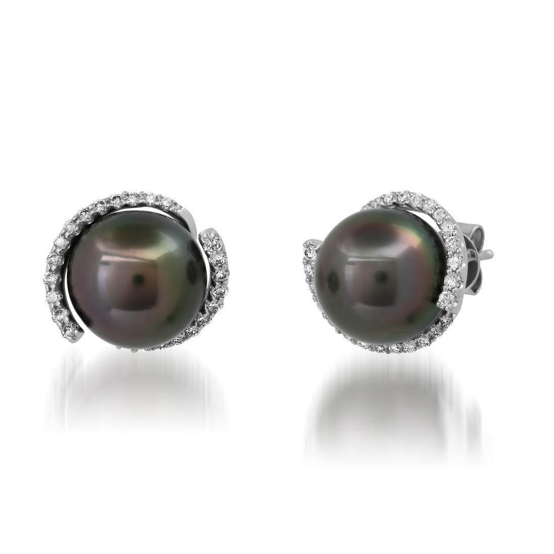 18K White Gold Setting with 12mm Tahitian Black Pearls and 0.51ct Diamond Earrings: Retail: $4,320.00 ****** 18K White Gold Setting with 12mm Tahitian Black Pearls and 0.51ct Diamond Earrings ****** Metal: 18K White Gold / Total Item Weight: 7.04 Grams / Country Made: United States /