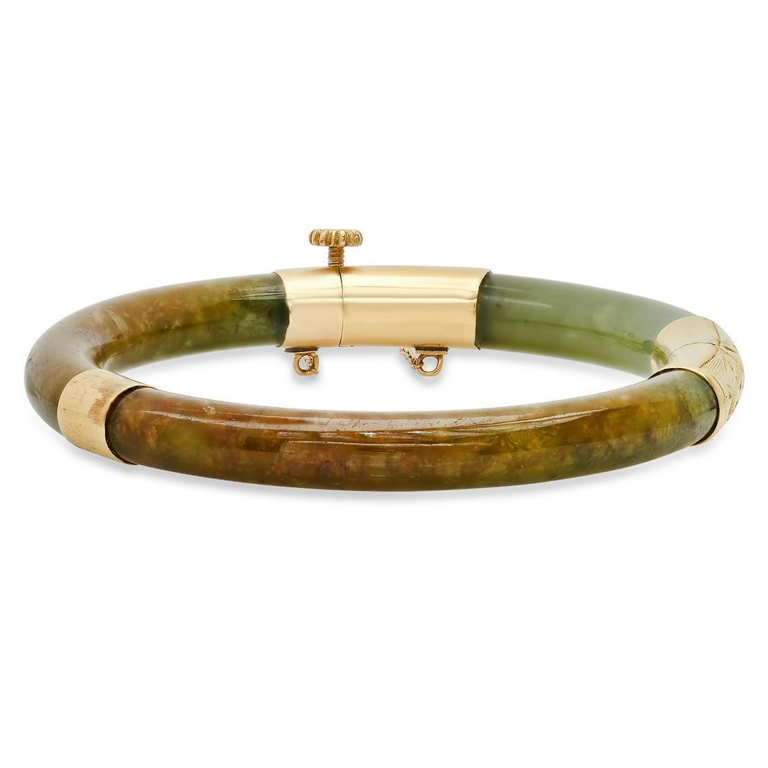 14K Yellow Gold Hinged Jadeite Bangle Bracelet: Retail: $4,200.00 ****** 14K Yellow Gold Hinged Jadeite Bangle Bracelet ****** Metal: 14K Yellow Gold / Total Item Weight: 31.3 Grams / Country Made: United States / / Main Stone: Jadeite / Color: Gre